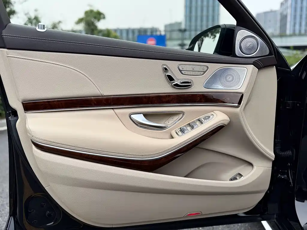 Mercedes-Benz S-Class AMG — миниатюра 22