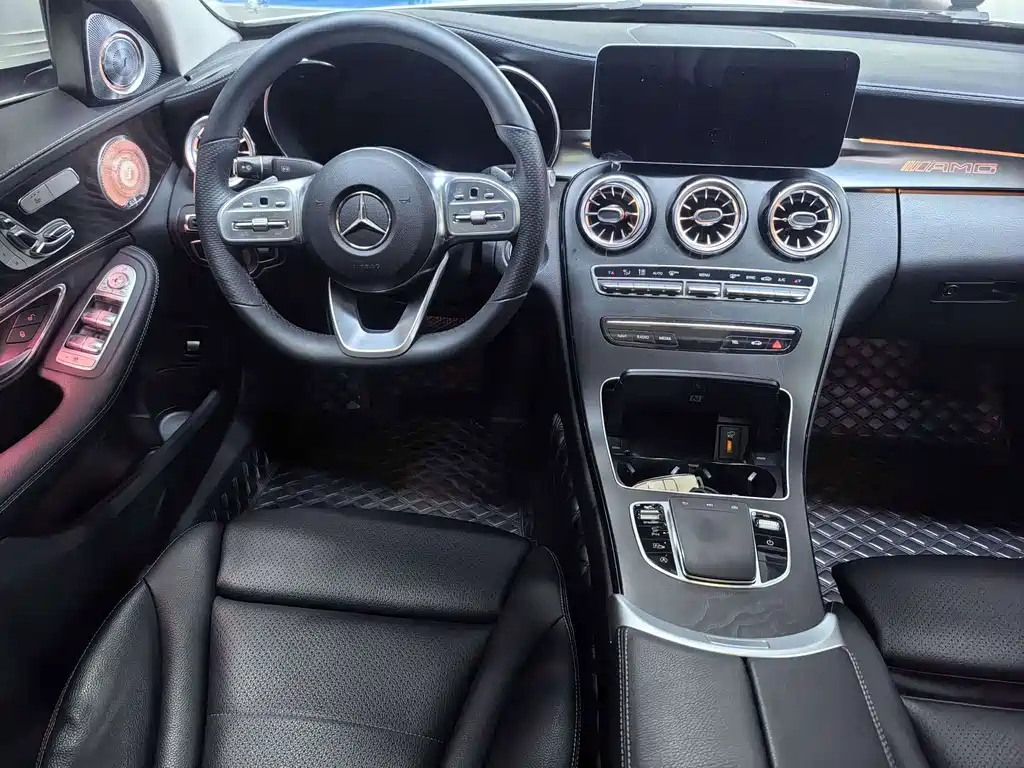 Mercedes-Benz C-Class — миниатюра 9