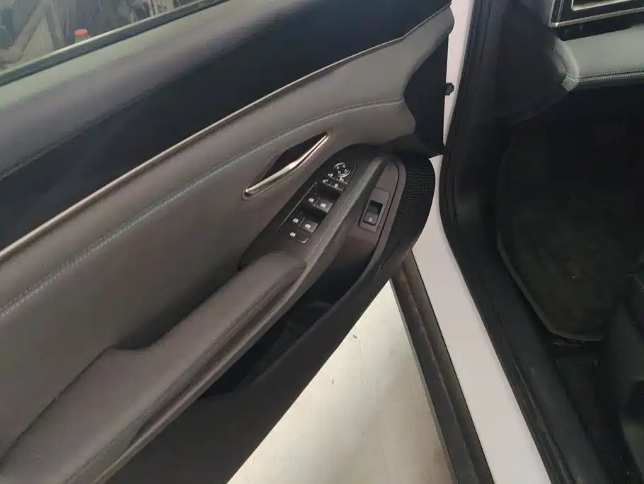 BYD Qin L — миниатюра 7