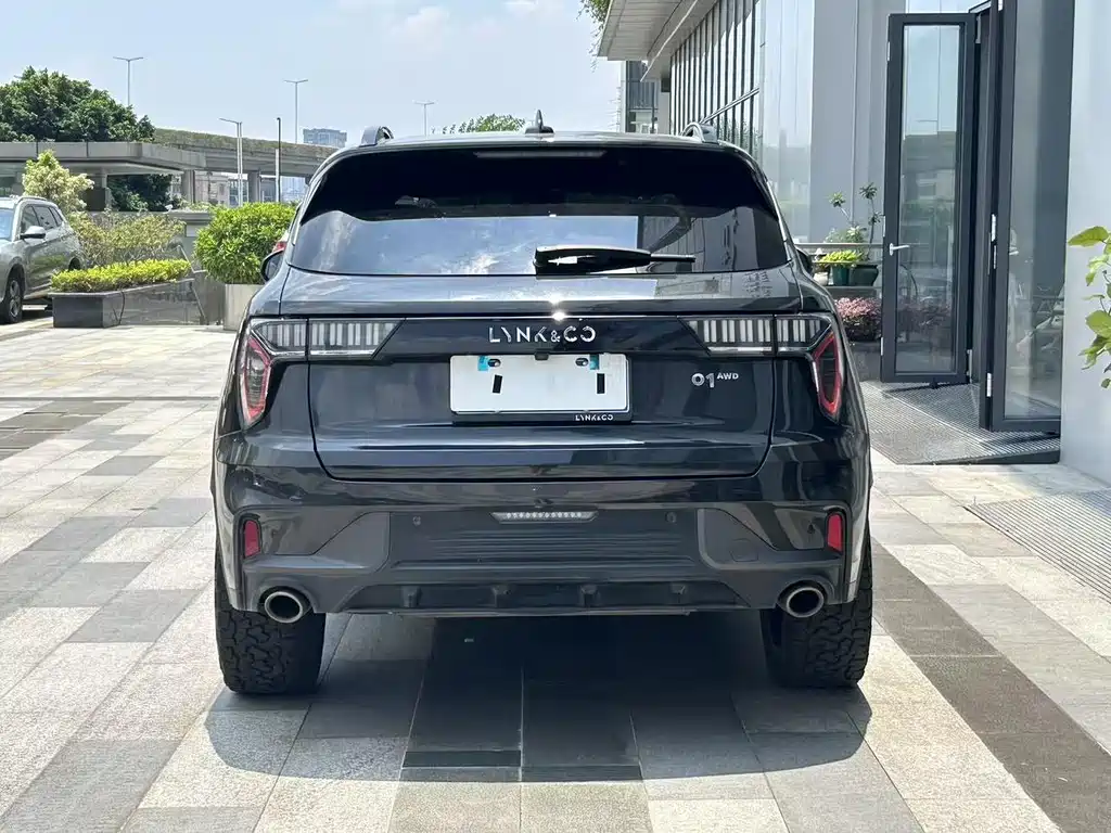 Lynk & Co 01 — миниатюра 23
