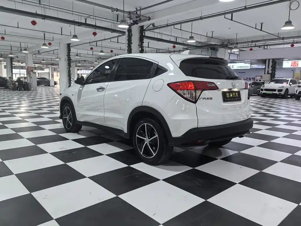 Honda Vezel — миниатюра 6