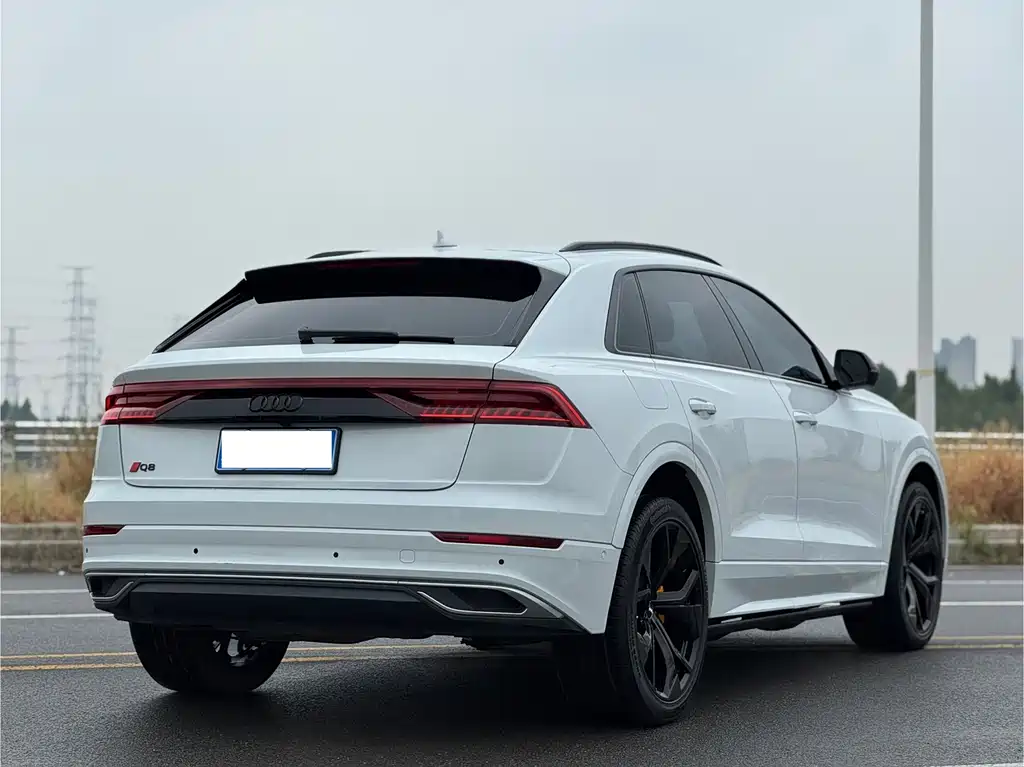 Audi Q8 — миниатюра 4