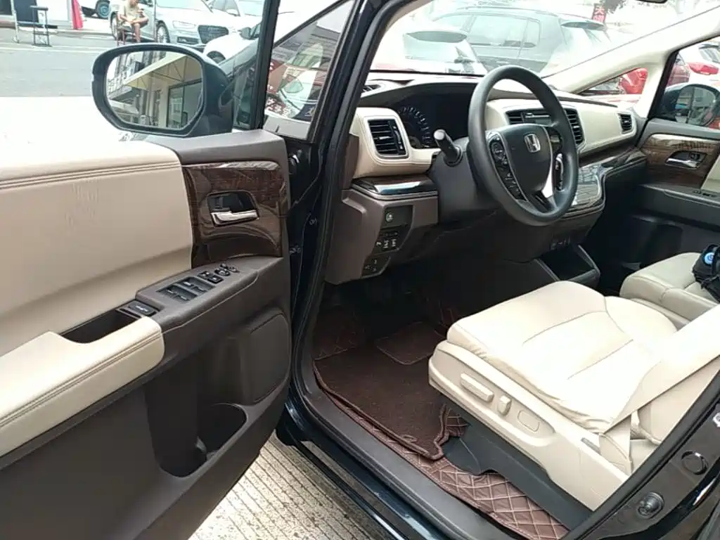 Honda Odyssey — миниатюра 16