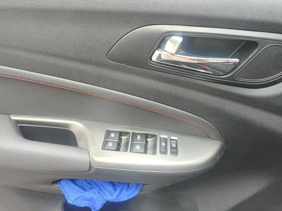 Changan CS15 — миниатюра 7