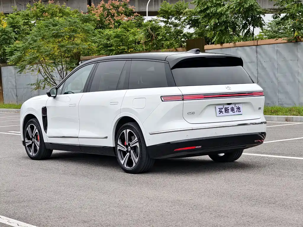 NIO ES8 — миниатюра 6