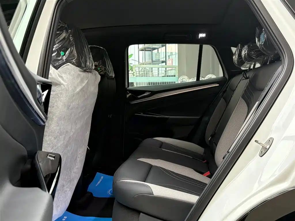 Volkswagen ID.4 Crozz — миниатюра 10