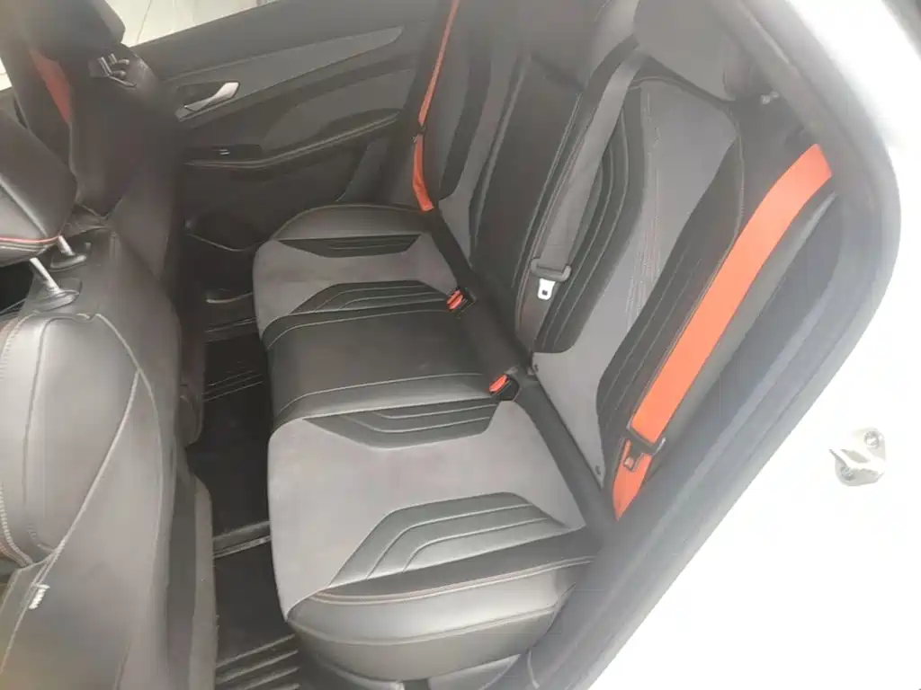 Geely Binrui — миниатюра 17