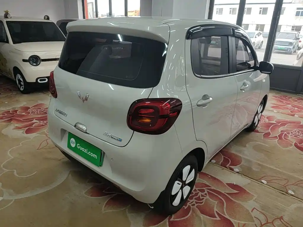 Wuling MINIEV — миниатюра 7