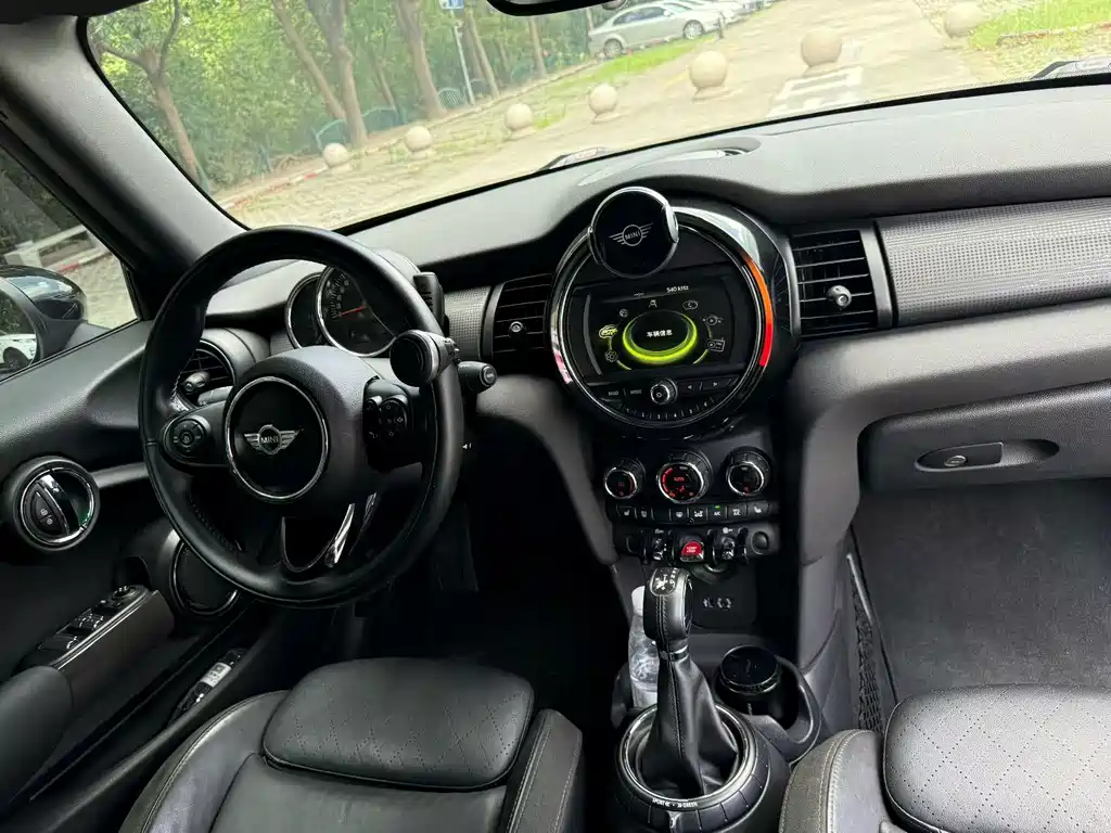 MINI Mini — миниатюра 8