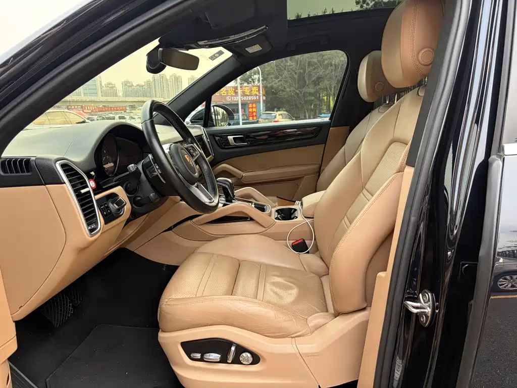 Porsche Cayenne 2019 Cayenne 3.0T