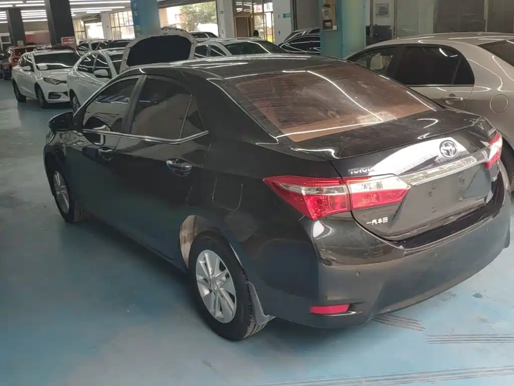 Toyota Corolla — миниатюра 5