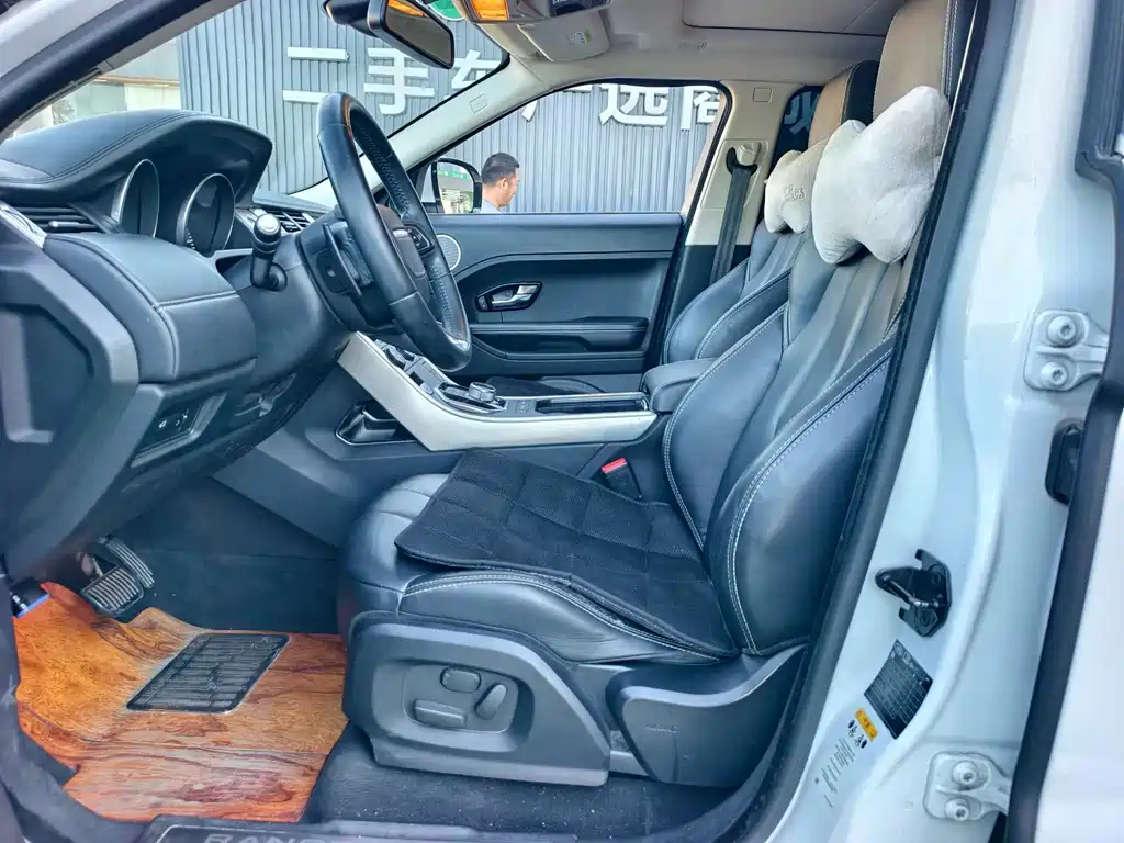 Land Rover Evoque (Import) — миниатюра 14