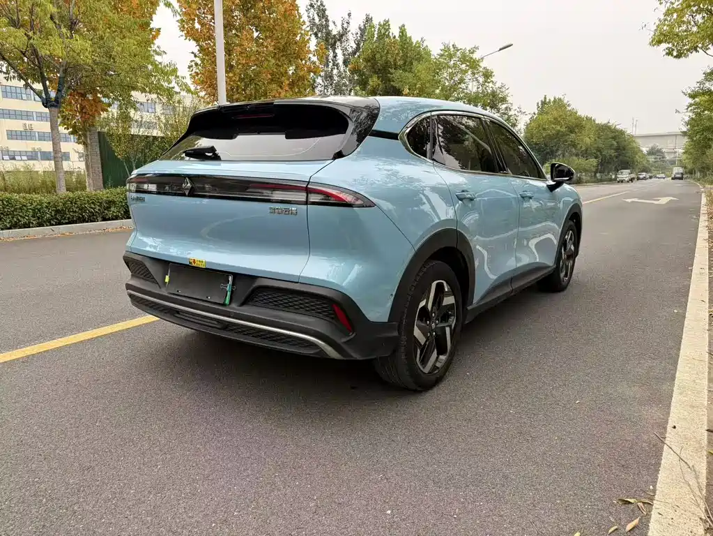 Baojun Yunhai — миниатюра 6