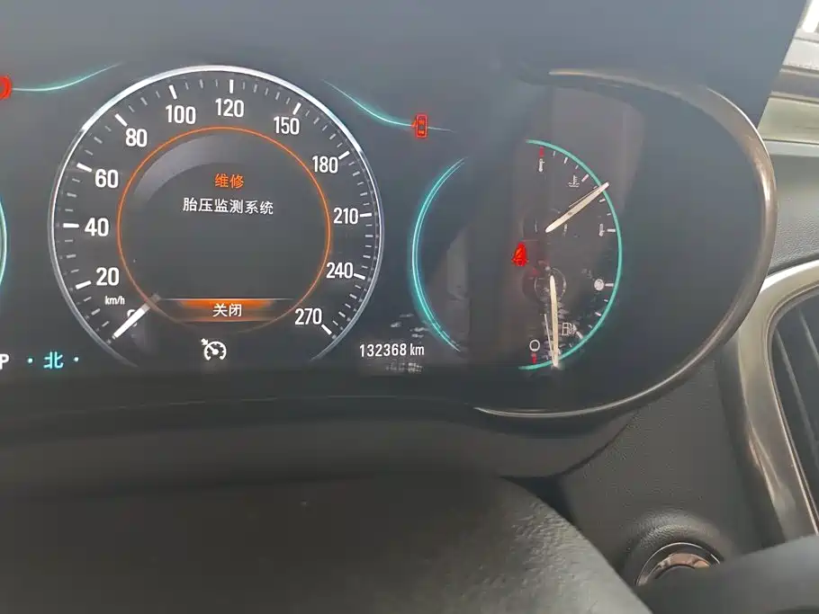 Buick LaCrosse — миниатюра 7