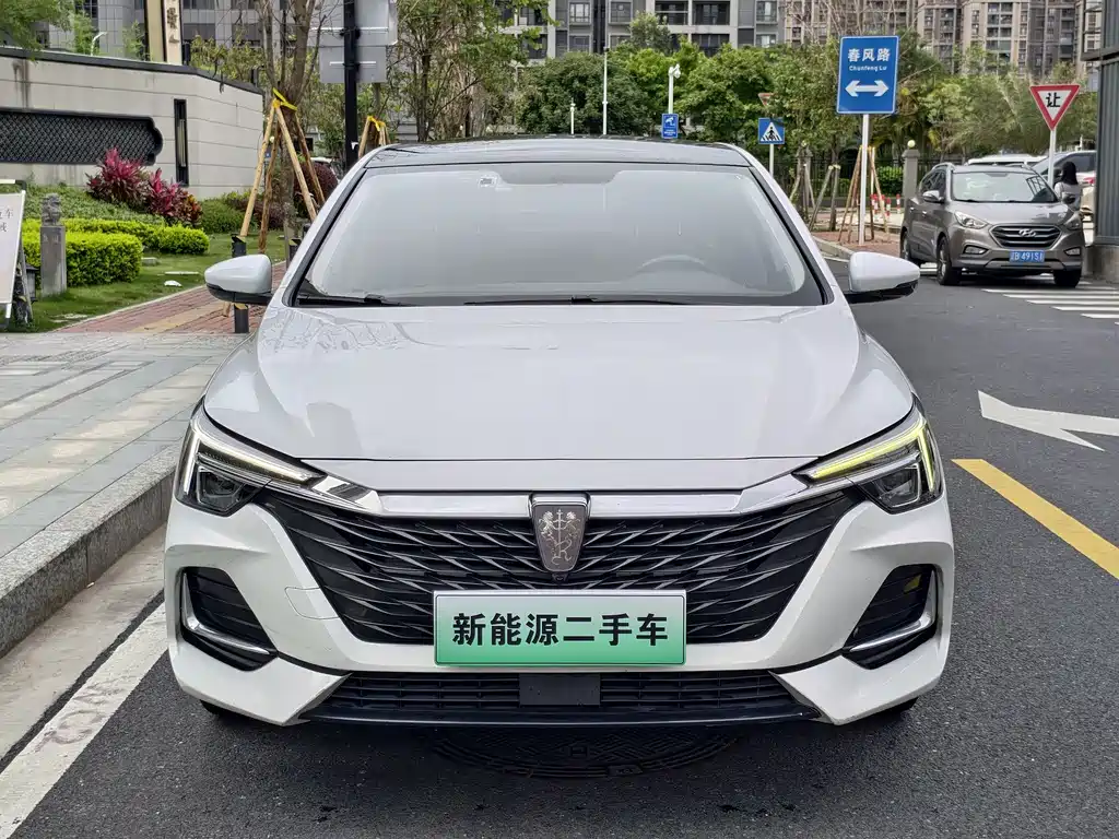 Roewe i6 MAX 2022 EV 500 Premium
