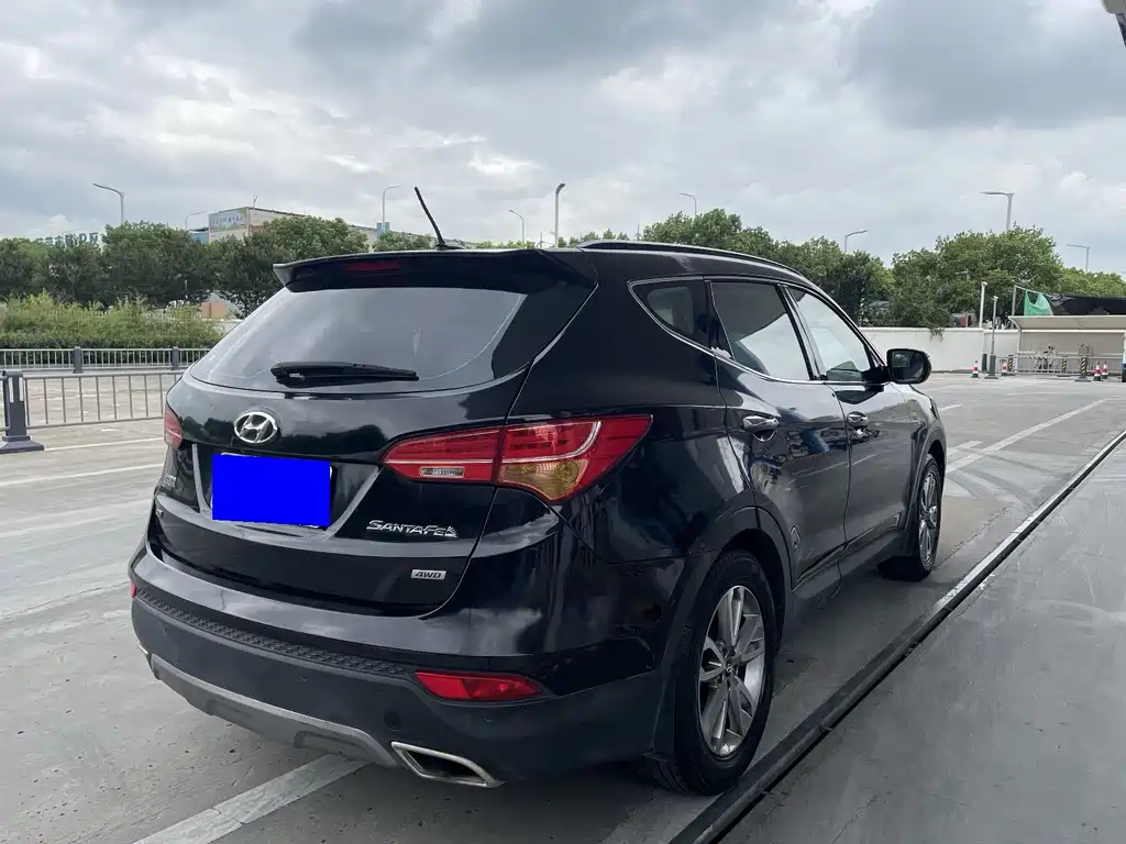 Hyundai Santa Fe — миниатюра 6