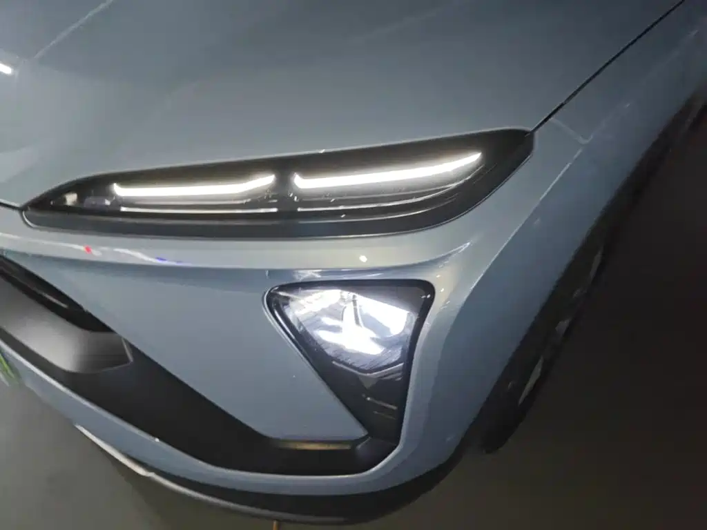 NIO ES6 — миниатюра 24