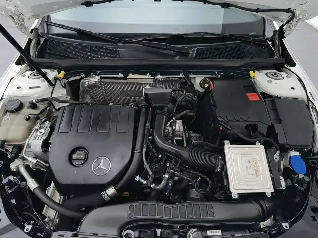 Mercedes-Benz A-Class — миниатюра 6