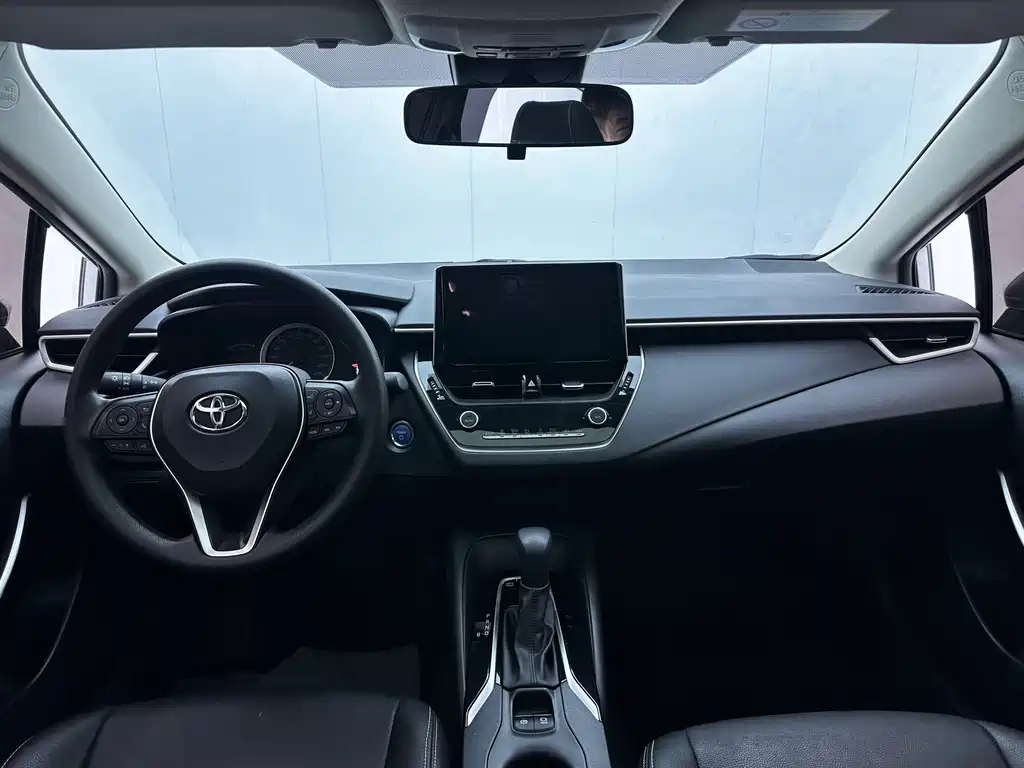 Toyota Corolla — миниатюра 6