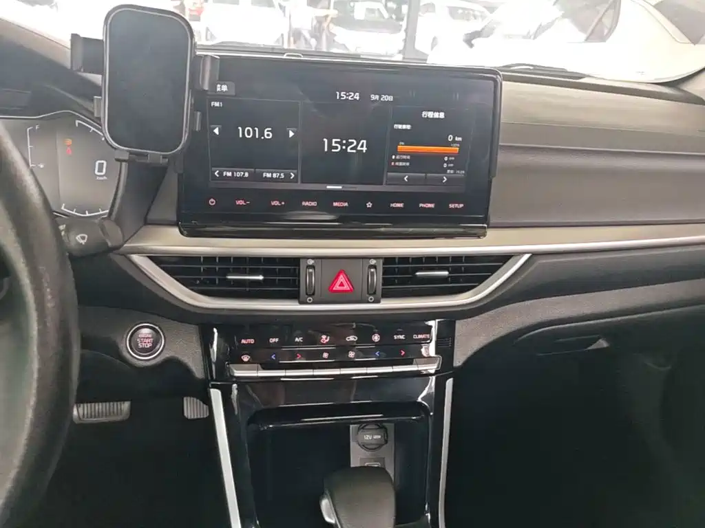 Kia K3 — миниатюра 13