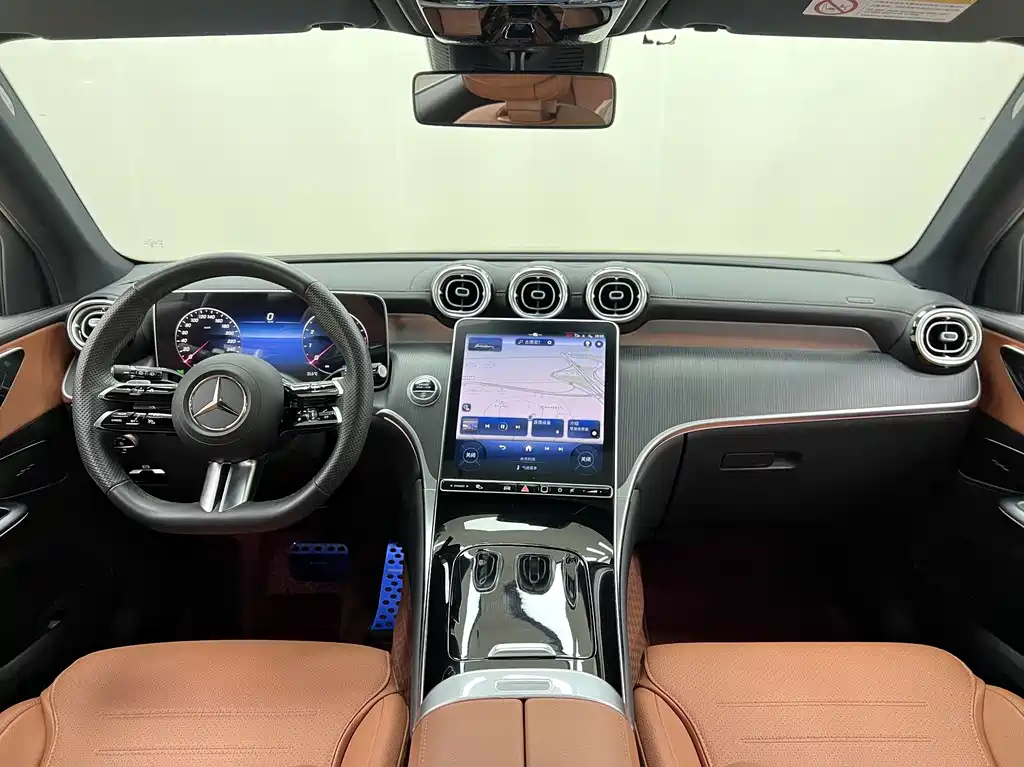 Mercedes-Benz GLC — миниатюра 13