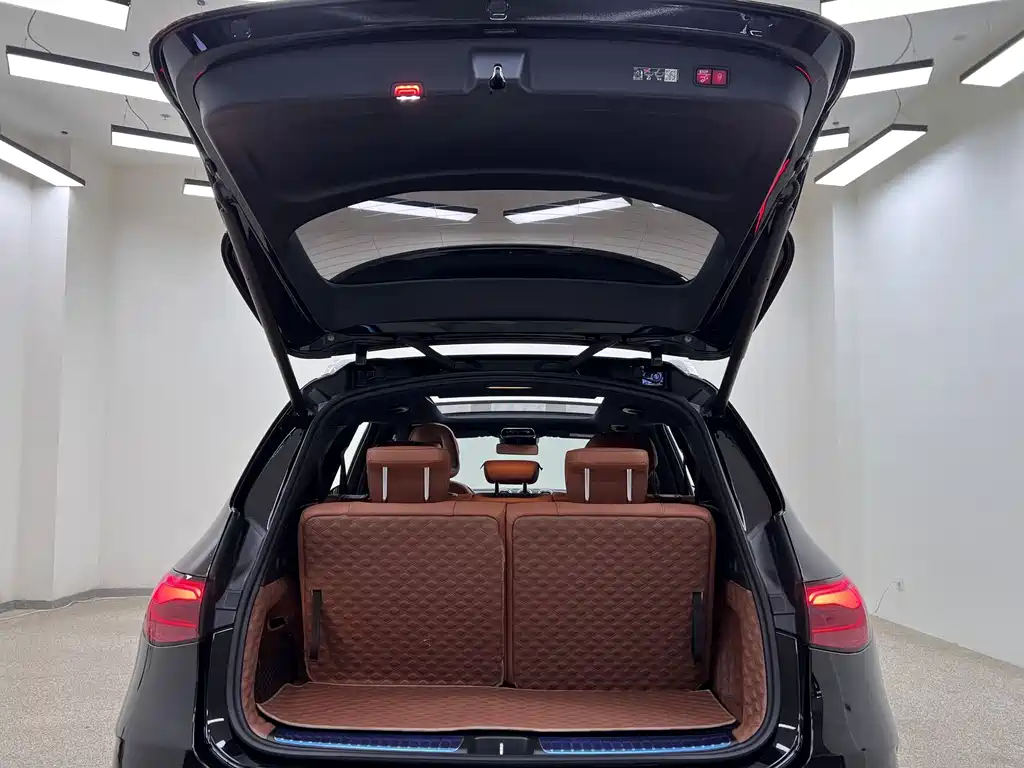 Mercedes-Benz GLC — миниатюра 14