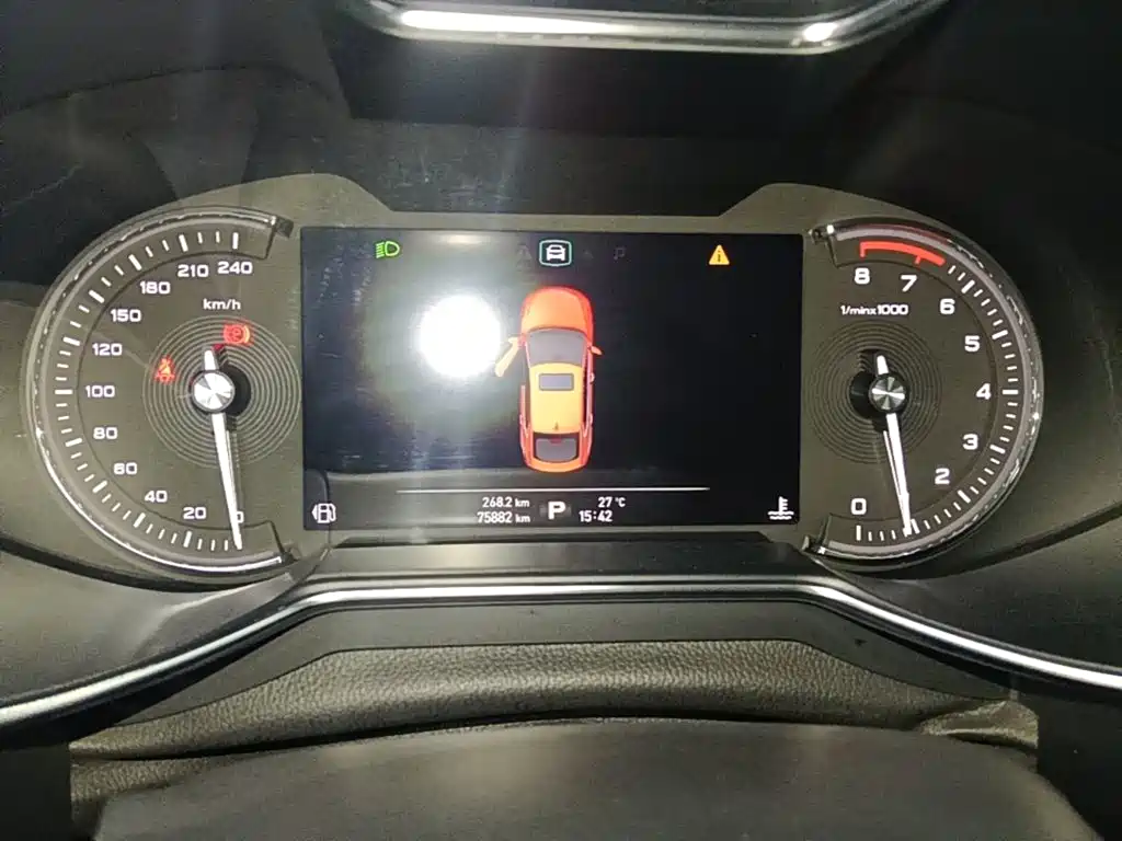 MG MG6 — миниатюра 12