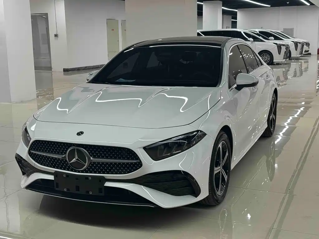 Mercedes-Benz A-Class — миниатюра 2