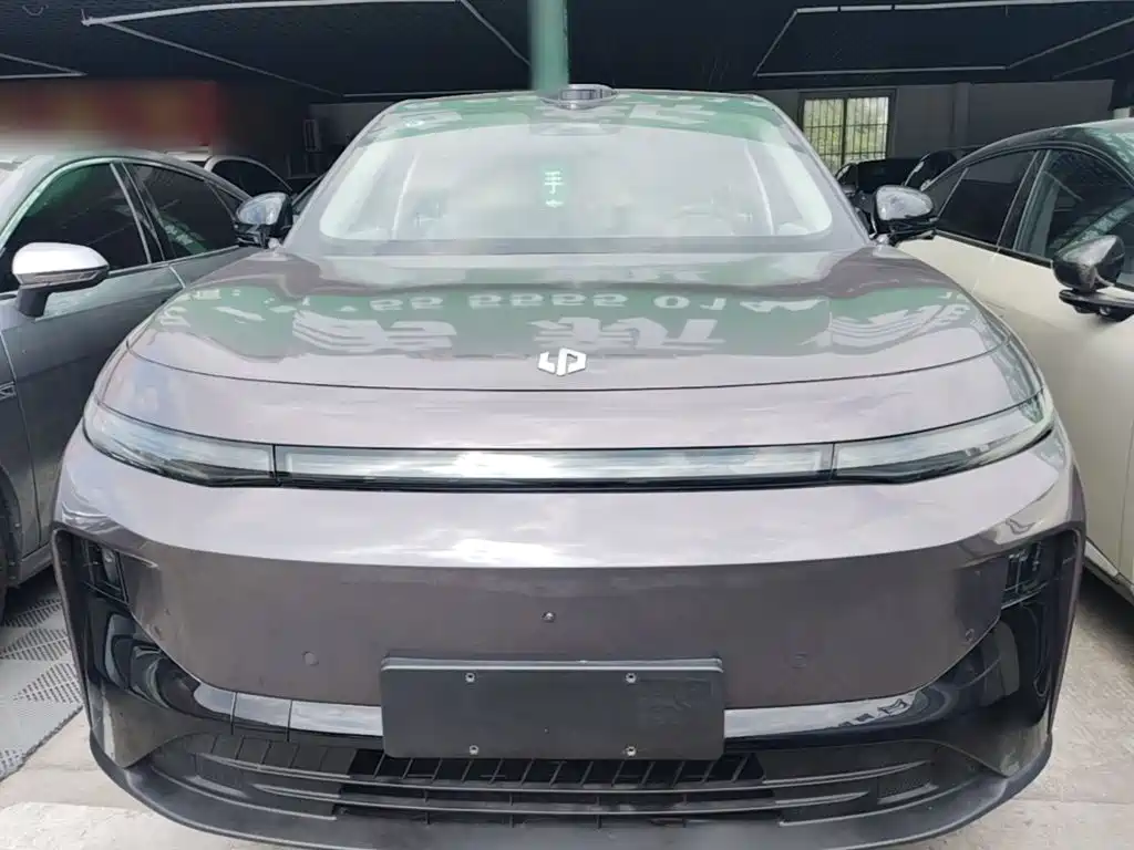 Leapmotor Leapmotor B10 — миниатюра 3