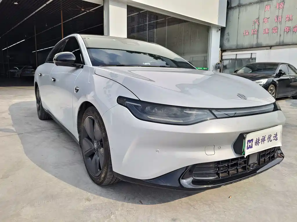 Leapmotor Leapmotor C01 — миниатюра 3