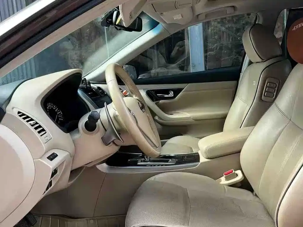 Nissan Teana — миниатюра 3