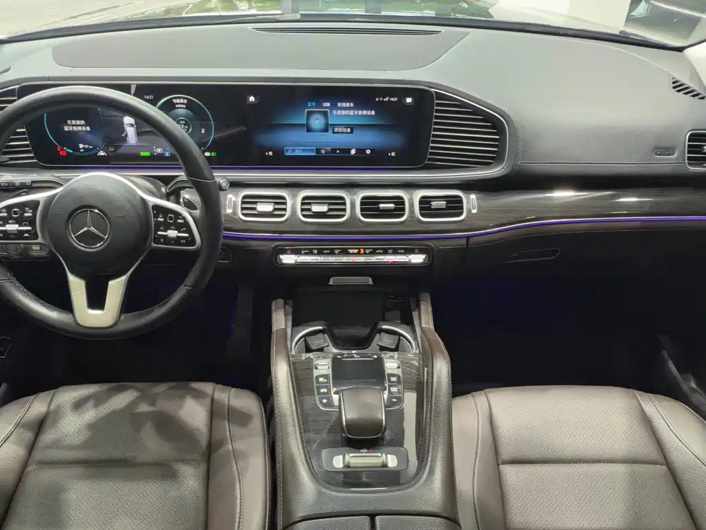 Mercedes-Benz GLS — миниатюра 10