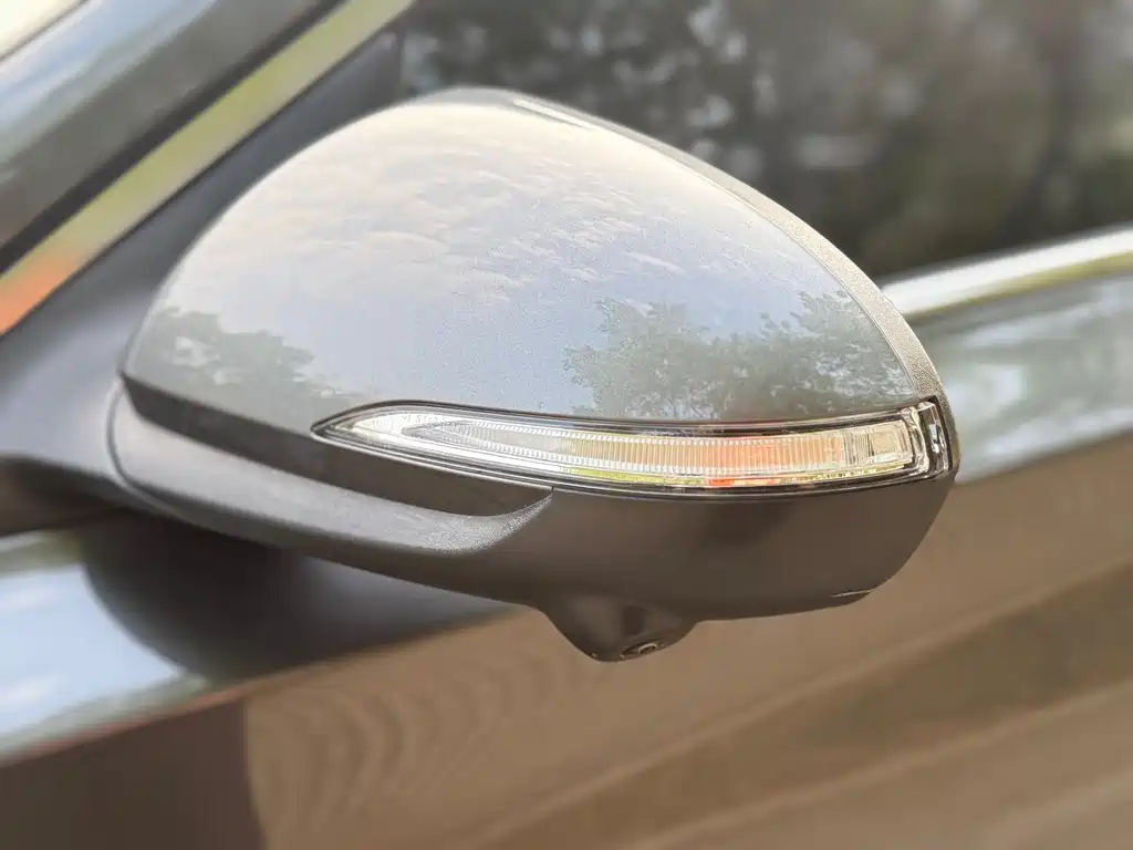 Changan Eado — миниатюра 4