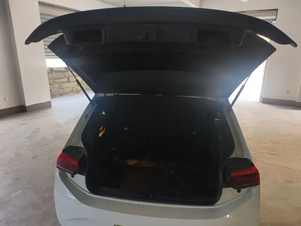 Volkswagen ID.3 — миниатюра 19