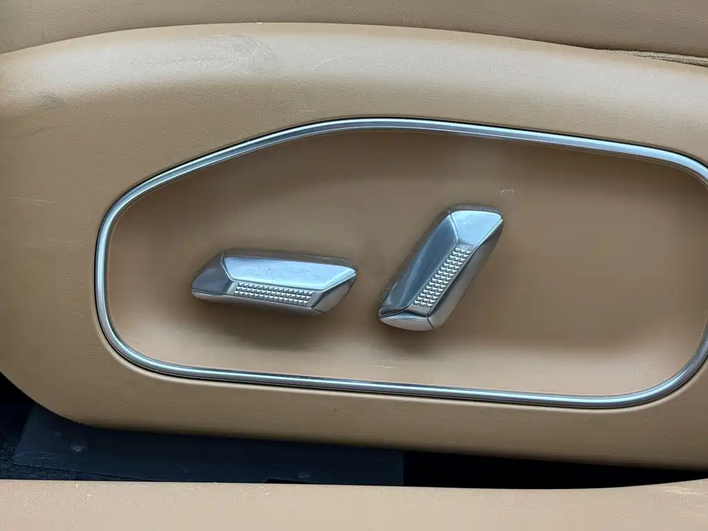 Toyota bZ7 — миниатюра 20