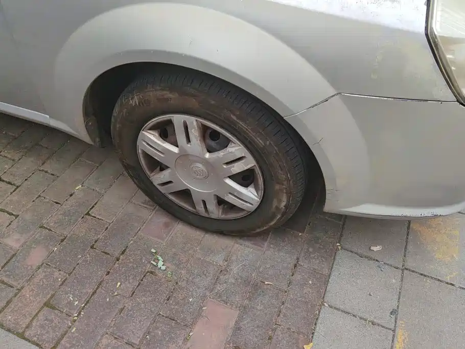 Buick Excelle — миниатюра 6