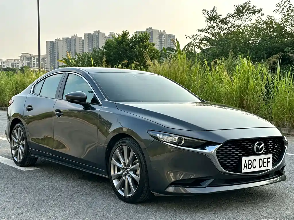 Mazda 3 Axela — миниатюра 3
