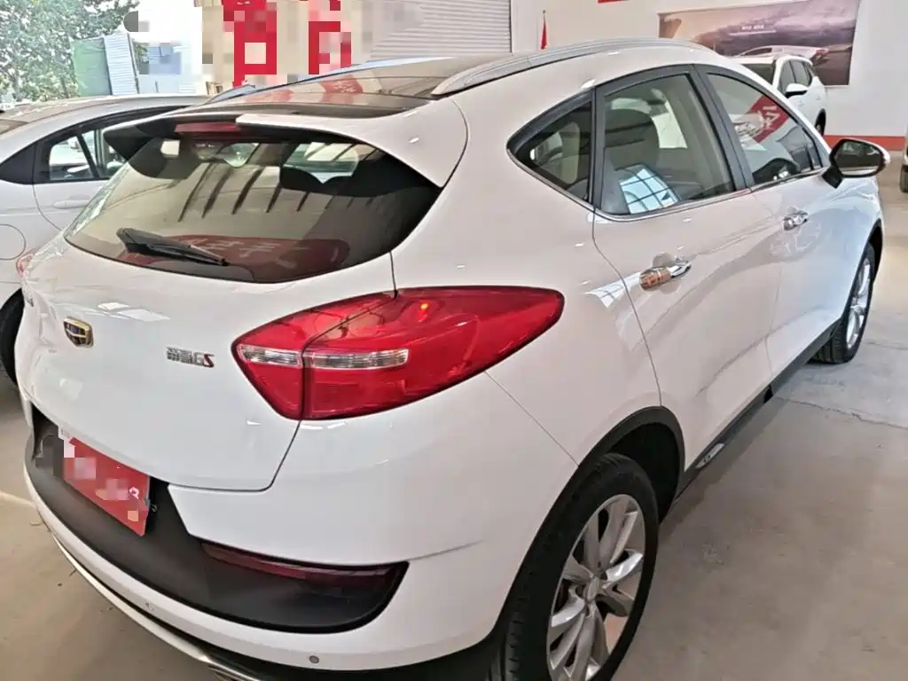 Geely Emgrand GS — миниатюра 7