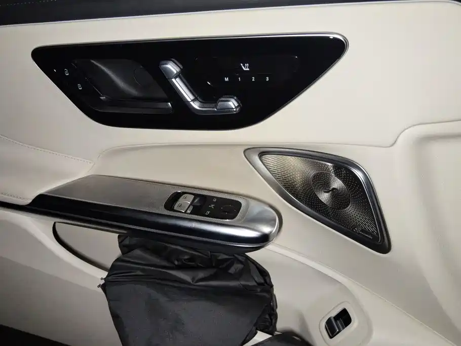 Mercedes-Benz CLE — миниатюра 7