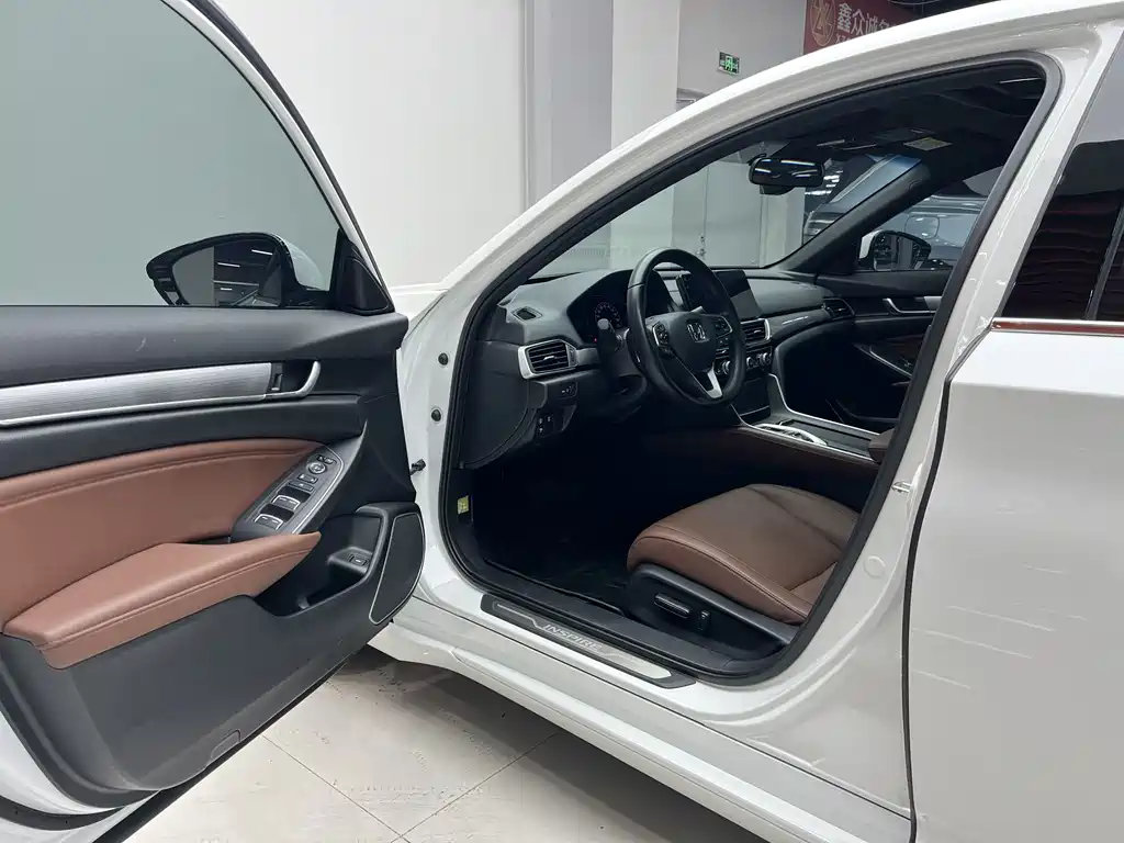 Honda Inspire — миниатюра 16