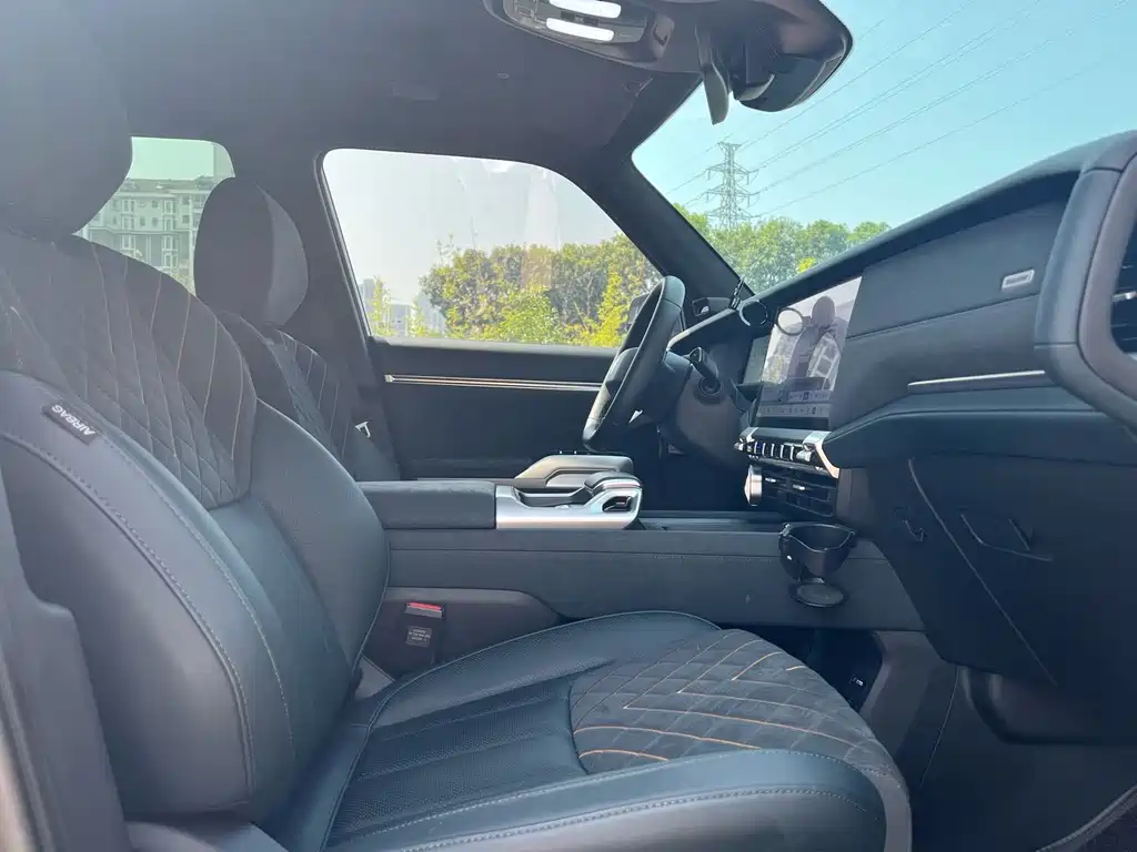 Changan Deepal DARK BLUE G318