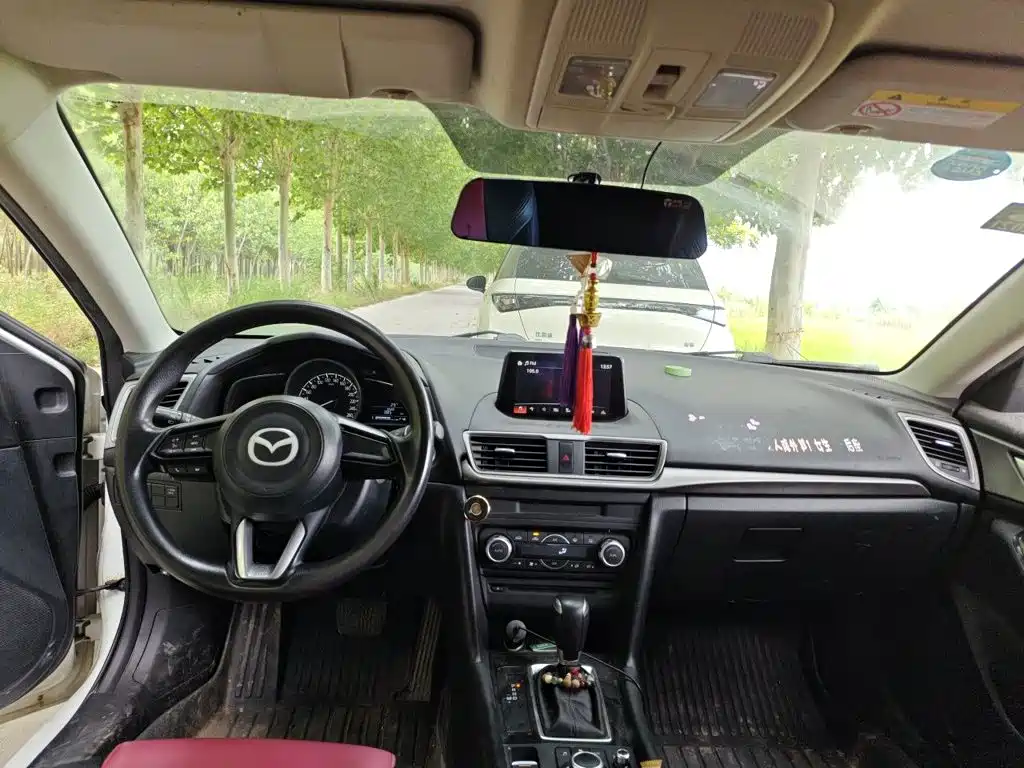 Mazda 3 Axela — миниатюра 21