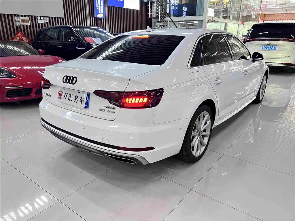 Audi A4L — миниатюра 7