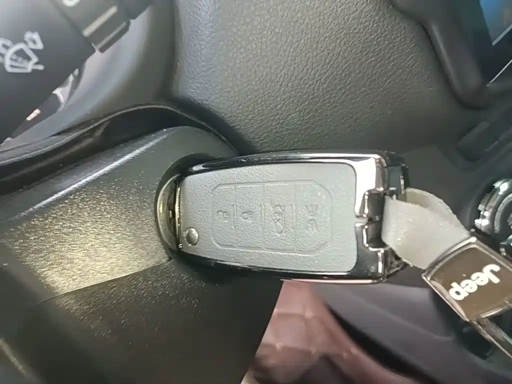 Jeep Renegade — миниатюра 9