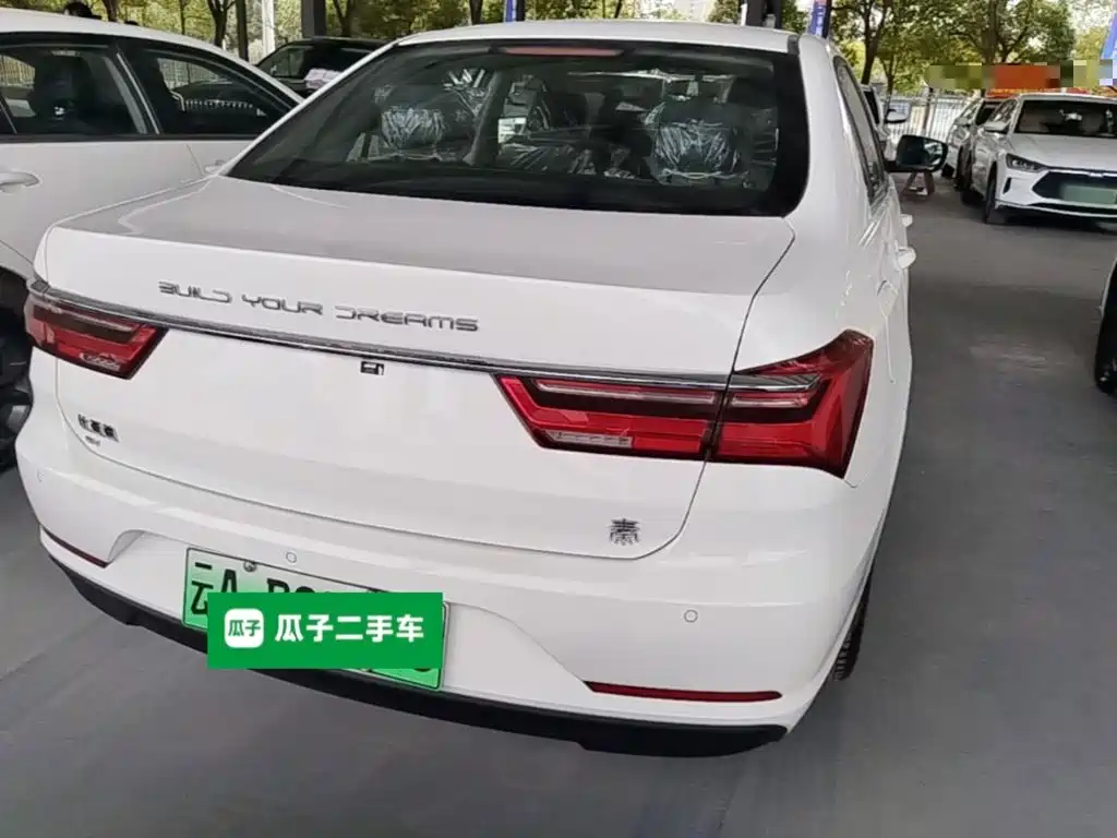 BYD Qin NEV — миниатюра 6