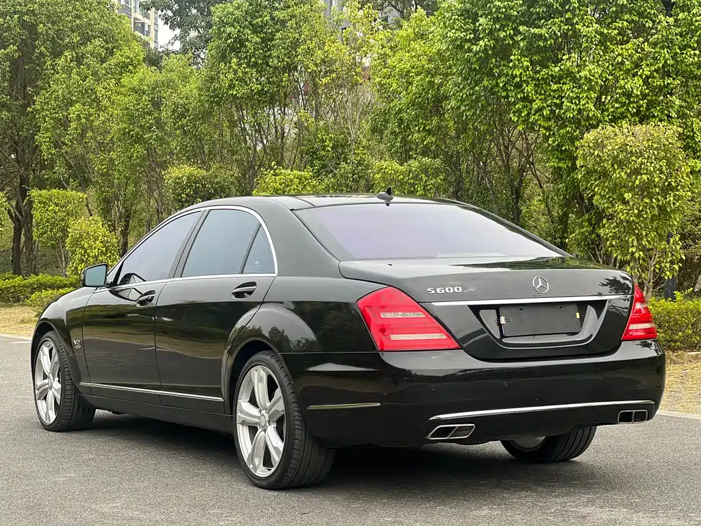 Mercedes-Benz S-Class S 2012 S 600 L Grand Edition designo