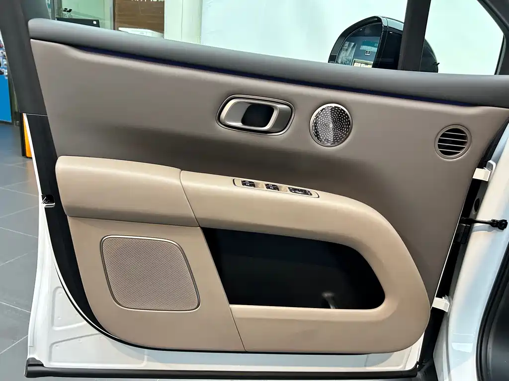 Li Auto Li i6 — миниатюра 17