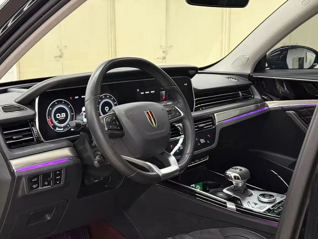 Hongqi Hongqi HS5 — миниатюра 6