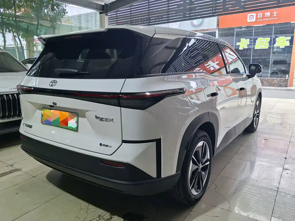 Toyota bZ3X — миниатюра 13