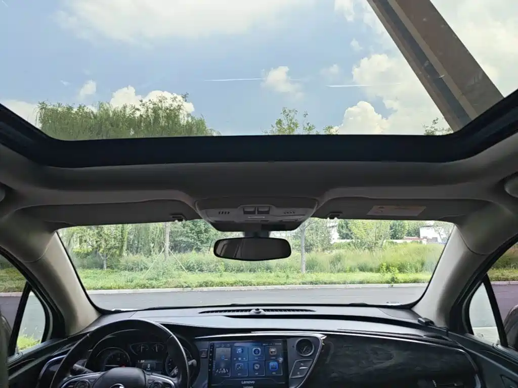 Buick Envision Plus — миниатюра 18